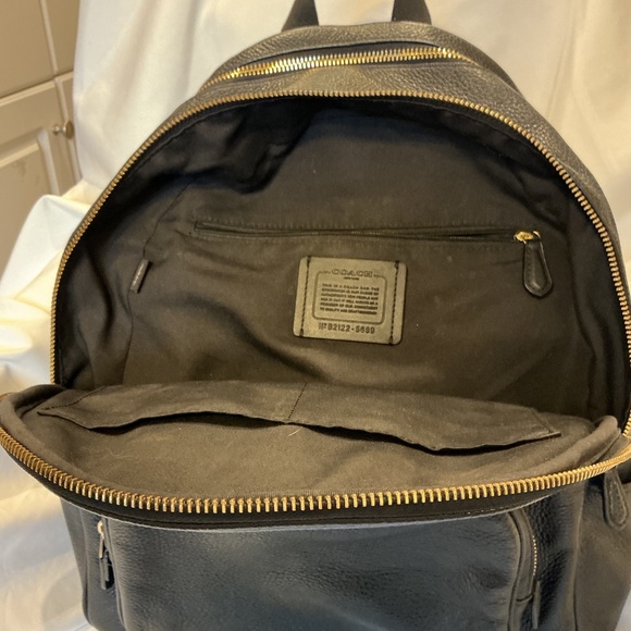 Coach Court Backpack - Picture 5 of 6